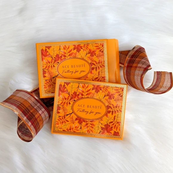 ❗FINAL PRICE❗🍁NEW Ace Beaute "Falling for You" Eyeshadow Palette, 0.63 oz. - Picture 3 of 6